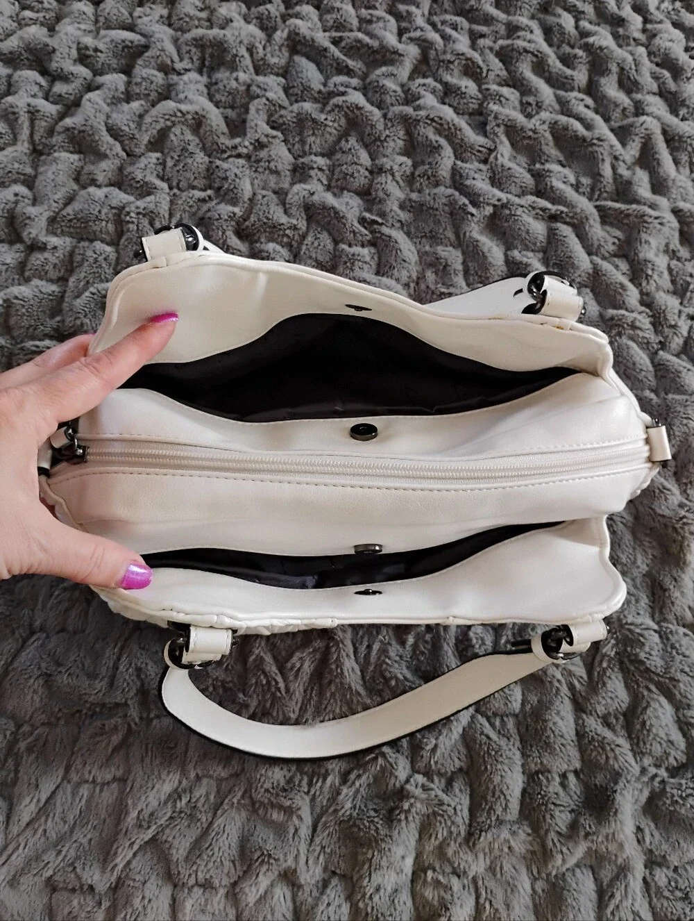 Simply Vera Vera Wang White Satchel  Purse